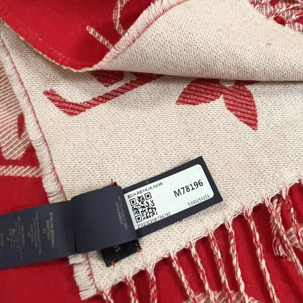 Louis Vuitton Scarf LVC00497